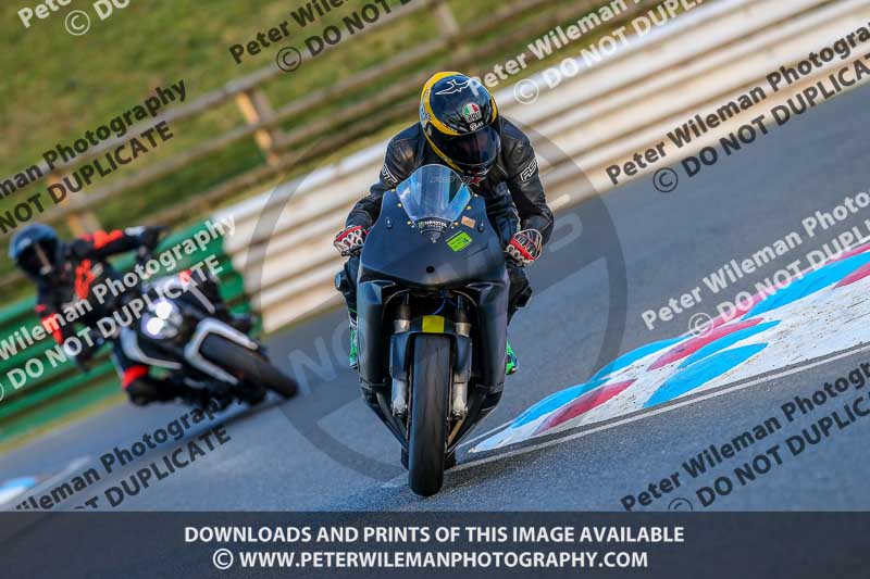 PJM Wedding Photography;enduro digital images;event digital images;eventdigitalimages;mallory park;mallory park photographs;mallory park trackday;mallory park trackday photographs;no limits trackdays;peter wileman photography;racing digital images;trackday digital images;trackday photos